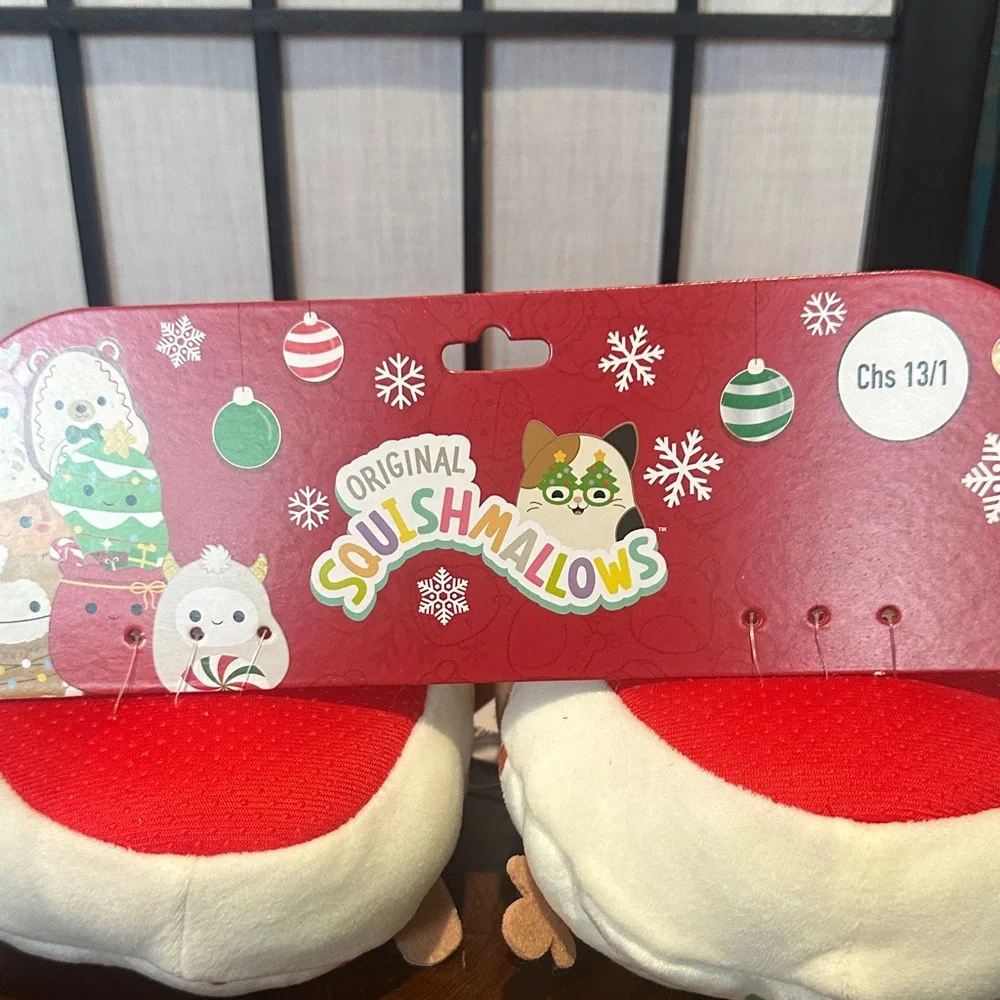 Squishmallows NEW Hot Cocoa Red and Cream Kids Slippers 13/1